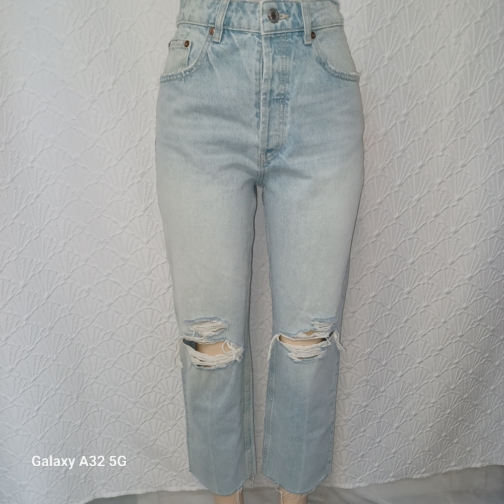 Zara Women Jeans Size 6 Blue Ankle Cropped Distressed Jeans - Picture 4 of 15